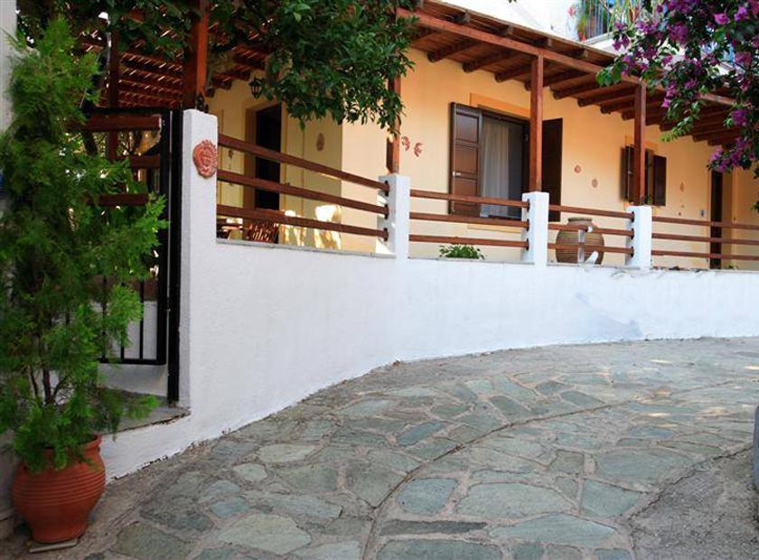 Mirsinia Apartments - Skopelos Loutraki  Exteriör bild